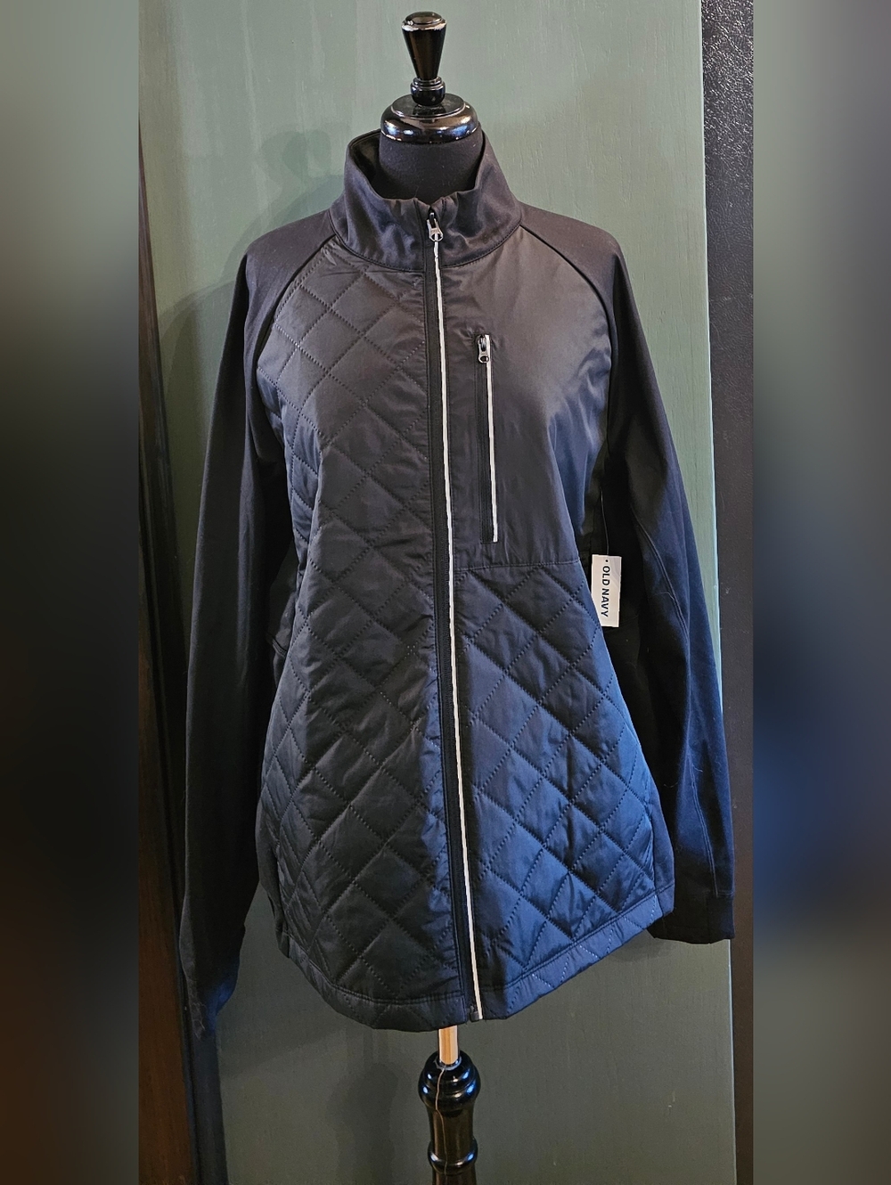 Old Navy Women's Black Quilted Zip-Front Reflective Jacket